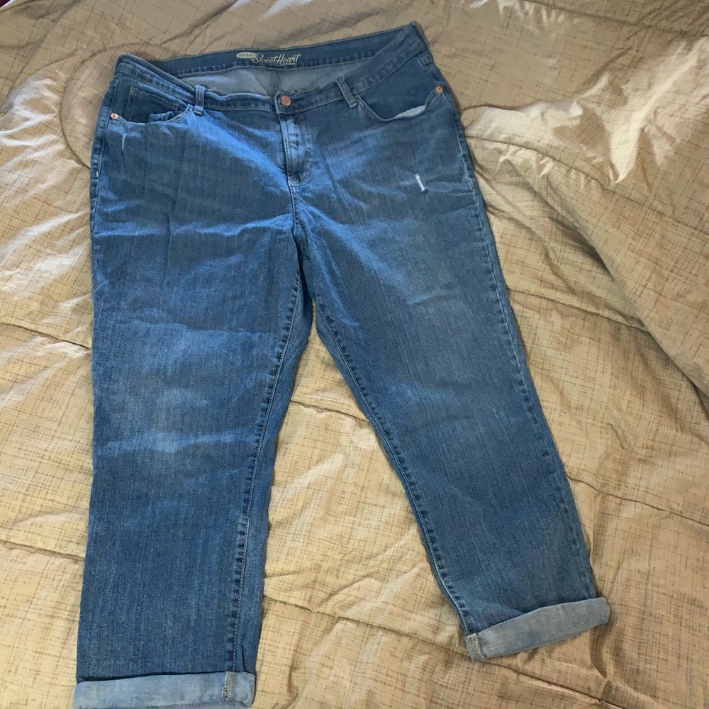 Old Navy Sweetheart Boyfriend Jeans
